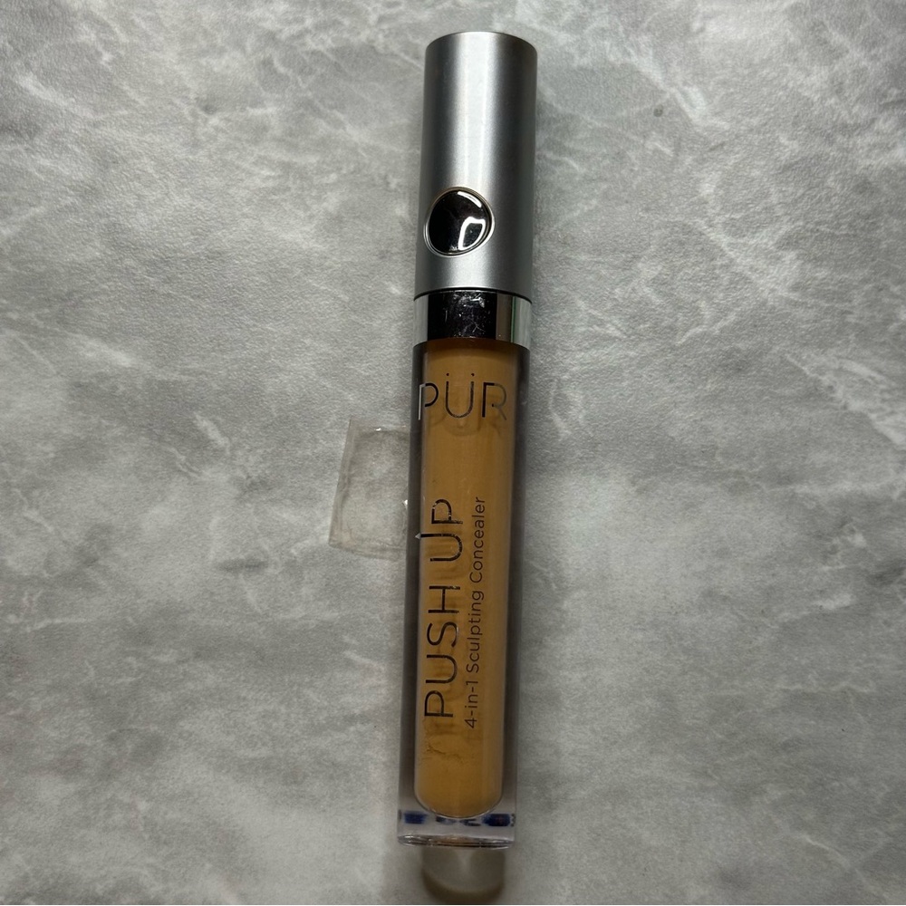 Pur Push Up 4-in-1 Sculpting Concealer Light Medium‎